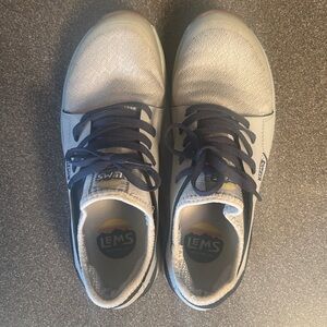Lems Women’s Mesa Lunar Shoes size 10. EUC.